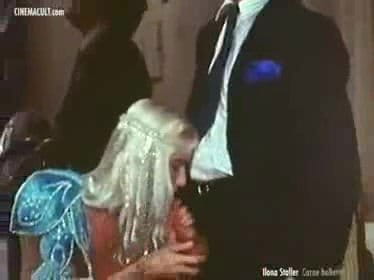 سكس اوروبى قذف منى بمص القضيب video