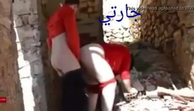 ابن الجيران ينيك جارته المتوسطة العمر صاحبة المؤخرة الكبيرة و الكاميرا video