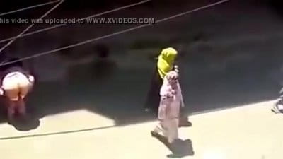 خناقه مغربى ردح وكلام وشتيمه غير مصر خالص النسوان المغربه عرفين بيعملو video